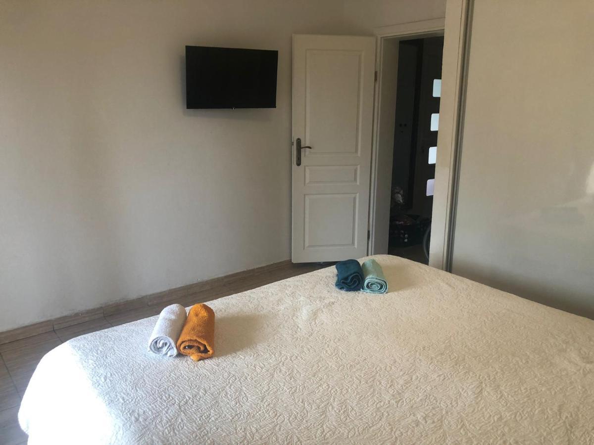 Apartments Martina Tisno Ngoại thất bức ảnh