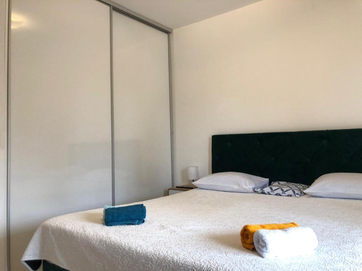 Apartments Martina Tisno Ngoại thất bức ảnh