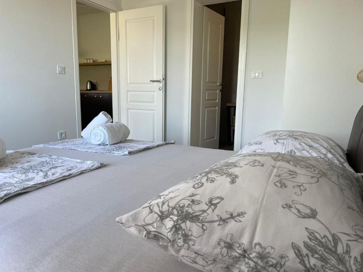 Apartments Martina Tisno Ngoại thất bức ảnh