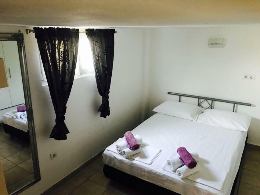 Apartments Martina Tisno Ngoại thất bức ảnh