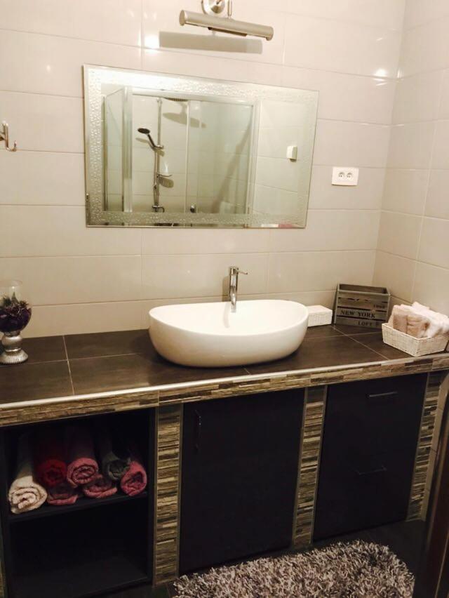 Apartments Martina Tisno Ngoại thất bức ảnh